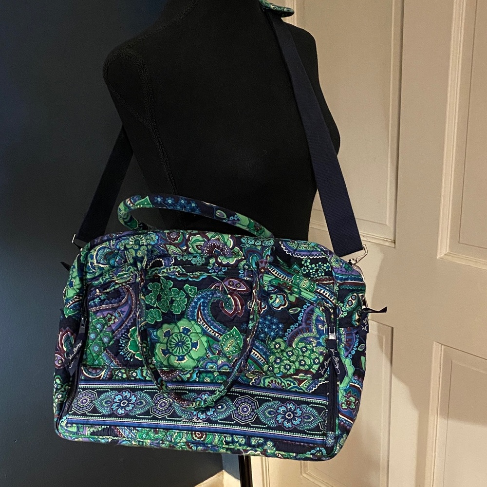 VERA BRADLEY Stylish Blue and Green Patterned Women's Crossbody Bag